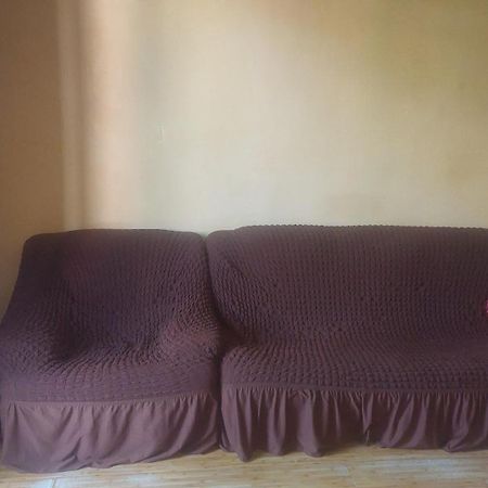 ホテル House Romani バトゥーミ エクステリア 写真